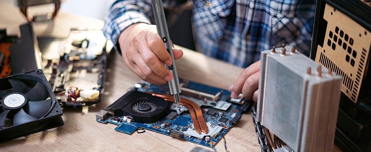 UF-TOOLS 迷你电动螺丝刀，62 合 1 充电式小型电动螺丝刀套装，带 48 钻头、LED 灯和磁垫，专业维修工具，适用于手机手表相机笔记本电脑