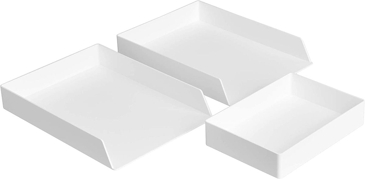 Amazon Basics 塑料办公桌整理包 - 信纸托盘 2 件装/配件托盘，白色