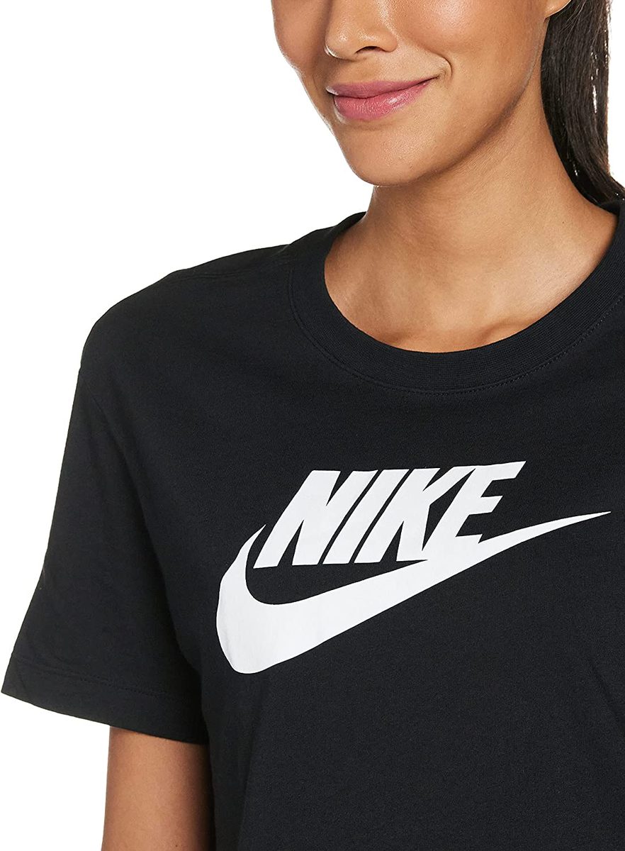 Nike 女式运动装 Essential 短款 T 恤