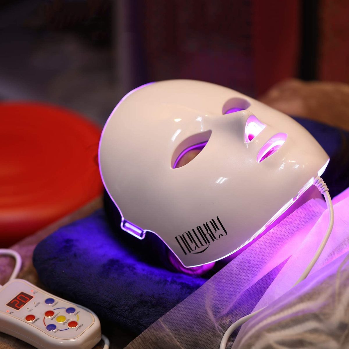 NEWKEY LED 光疗面膜，7 片 LED 光疗面部护肤面膜 - 蓝色和红色光粉刺光子面膜 - 韩国 PDT 技术，用于减少粉刺