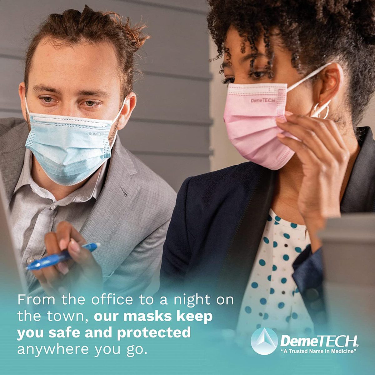 层保护盒 50 个成人一次性口罩带耳挂，美国制造，DemeTECH