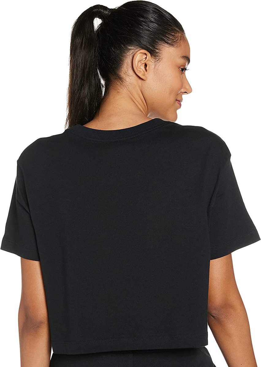 Nike 女式运动装 Essential 短款 T 恤