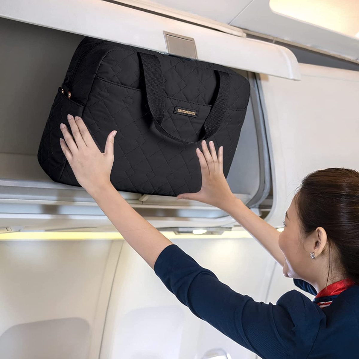 女士旅行行李袋<liGHT FLIGHT 周末包绗缝旅行包手提手提包大号健身包带化妆包